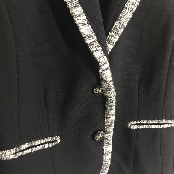 New York & Company Bouclé Blazer - Picture 3 of 4